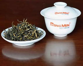 一兩春茶一兩金 探秘茶市里的